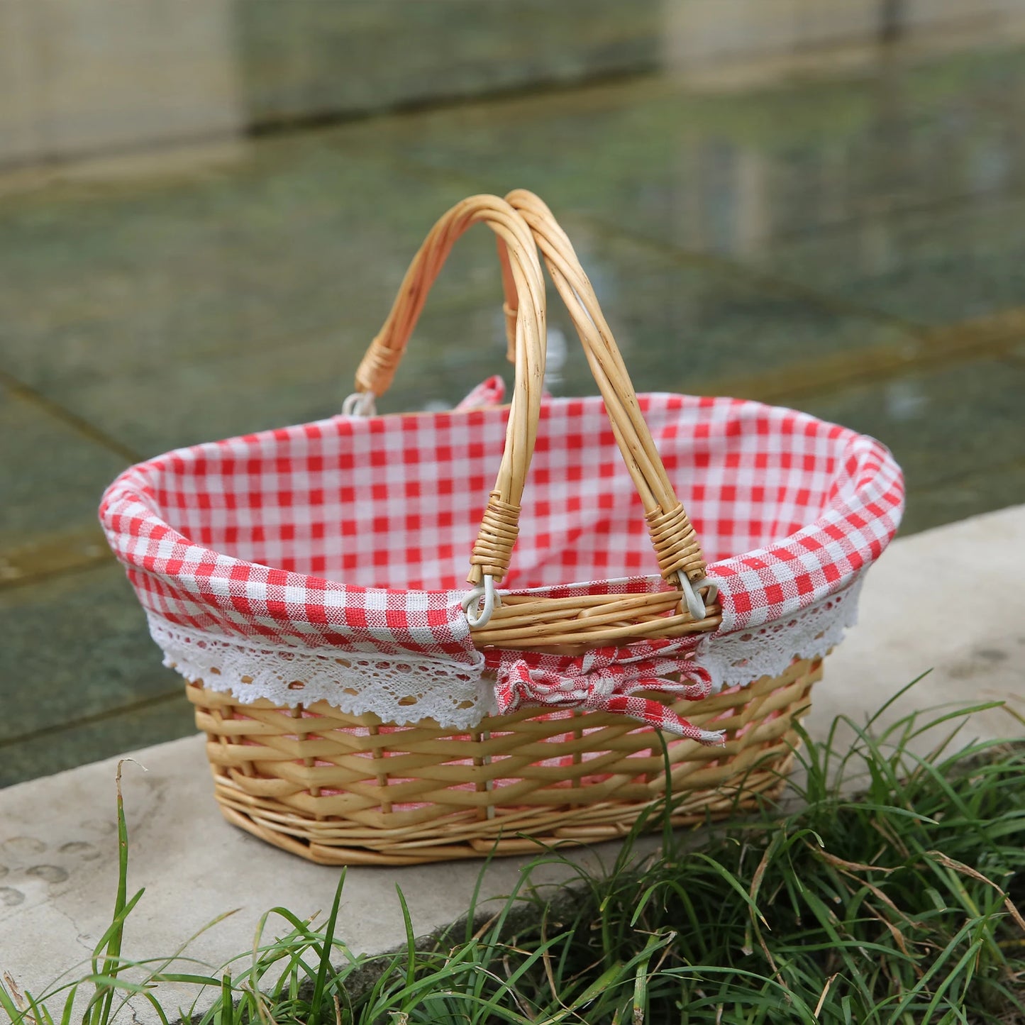 New Handmade Wicker Picnic Basket