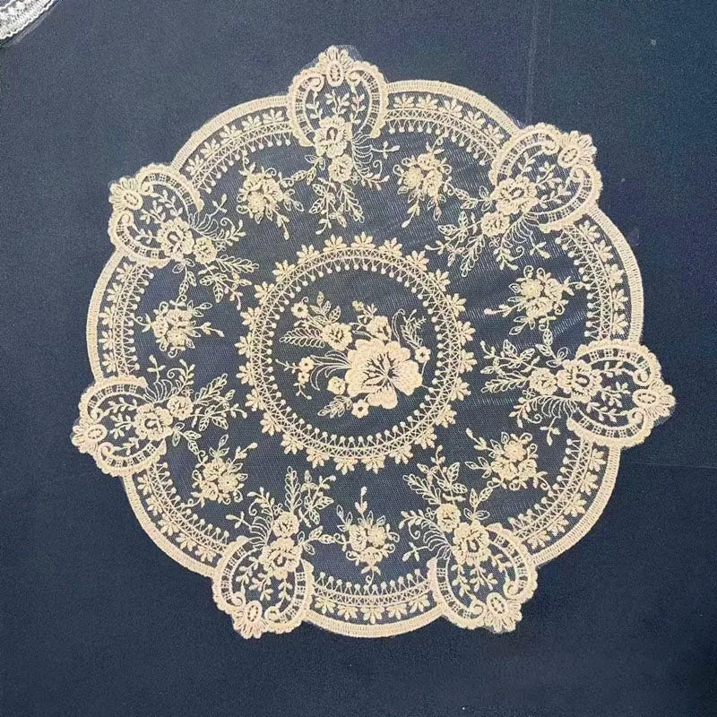 Retro Style Lace Placemat