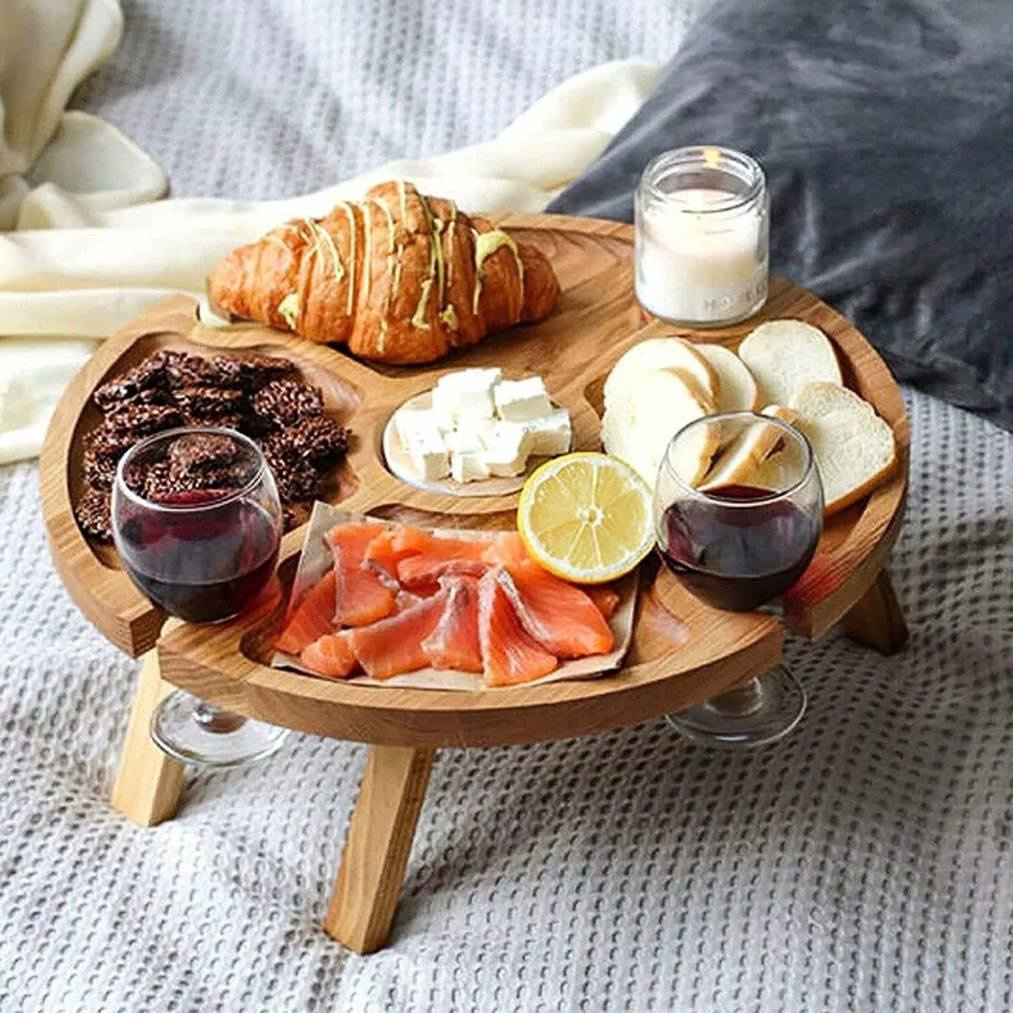 Nordic Solid Wood Round Table with Glass holder