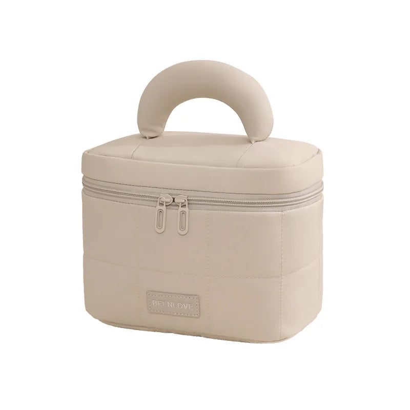 Minimal Beauty Cloud Makeup Pouch