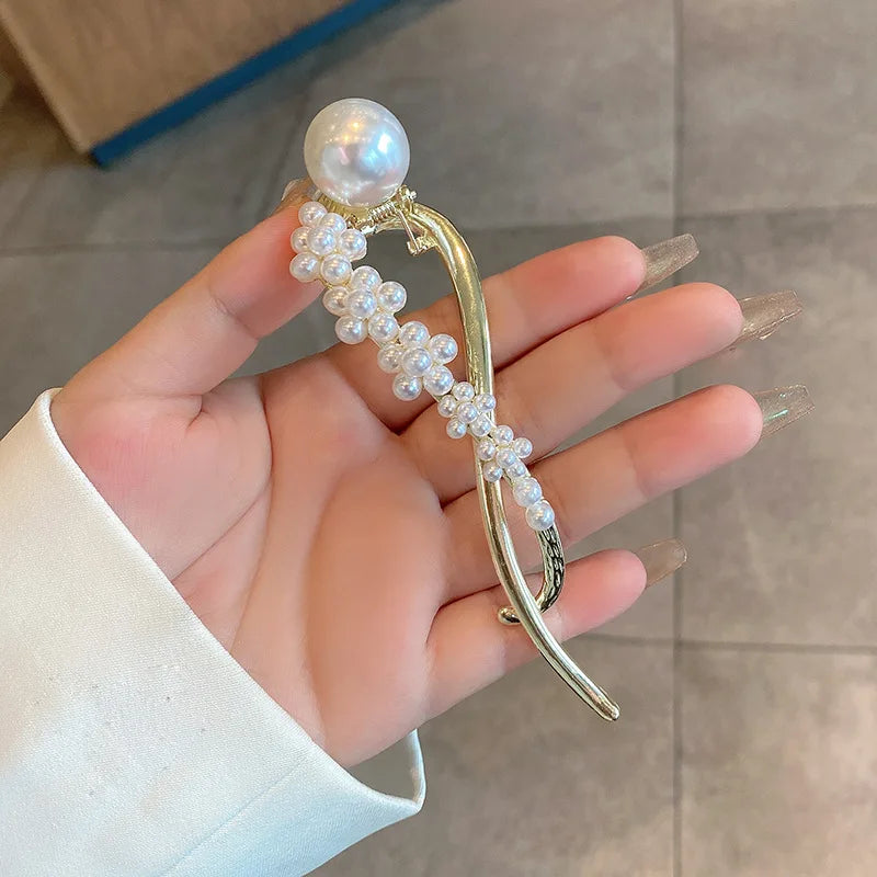 Sweet Pearl Hair Clip