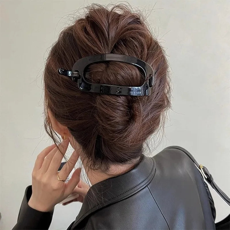 Oval Hair Claw Clip