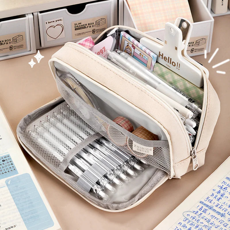 Loop Handle Pencilcase