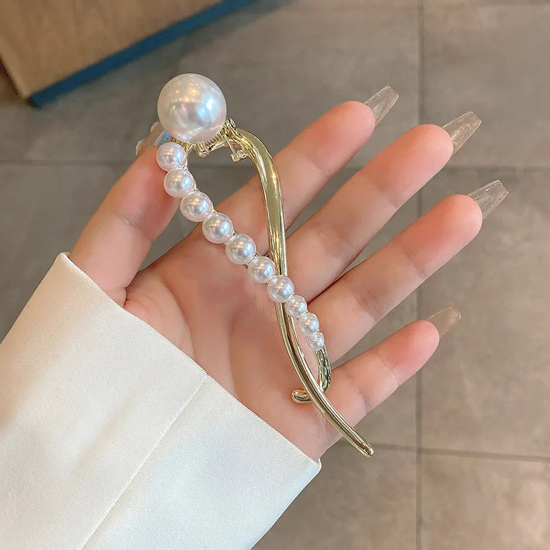 Sweet Pearl Hair Clip