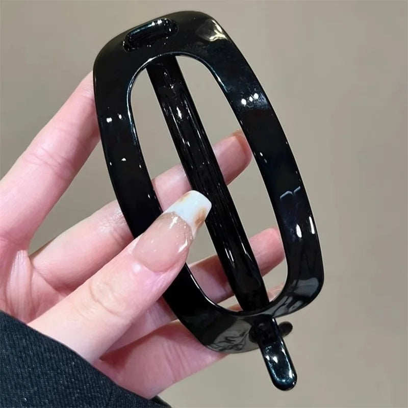 Oval Hair Claw Clip