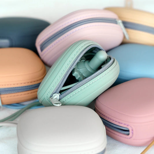 Silicone Baby Pacifier Holder Case – Portable Hygienic Storage Bag