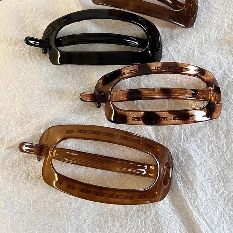 Oval Hair Claw Clip