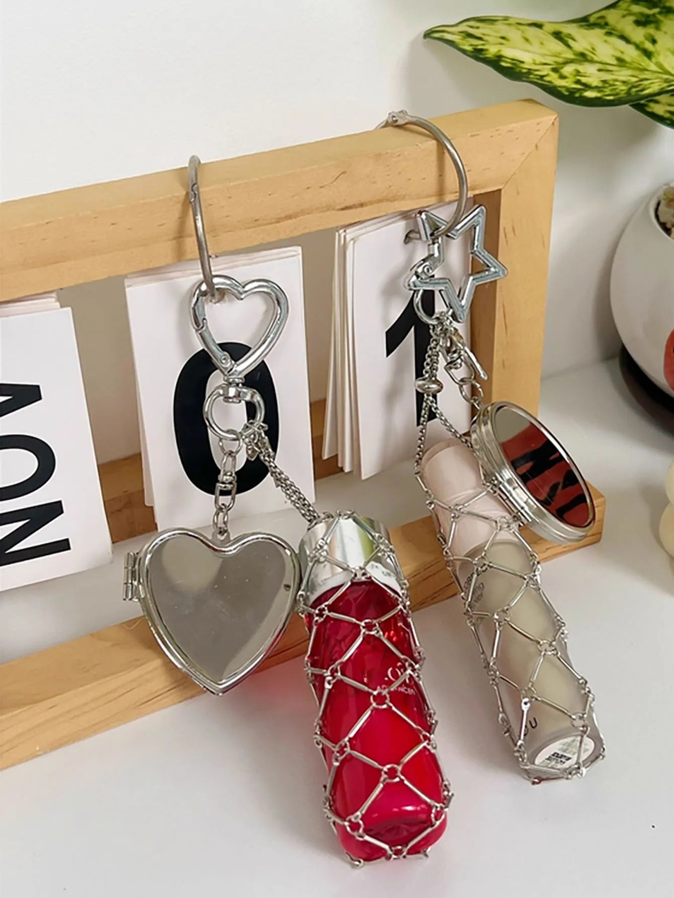Portable Metal Lipstick Holder with Mirror Keychain