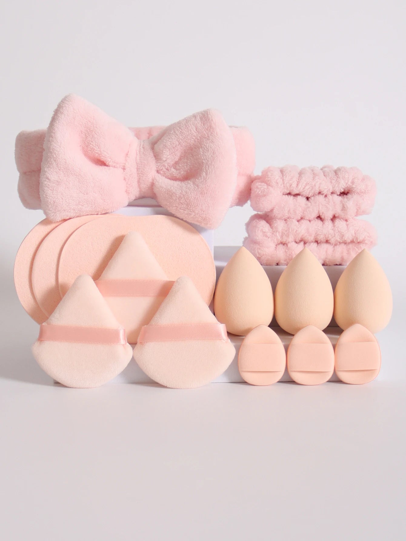 Cosmetic Blender Essentials Set