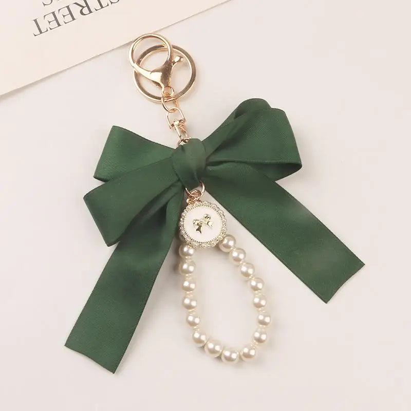 Luxury Pearl Bow Keychain