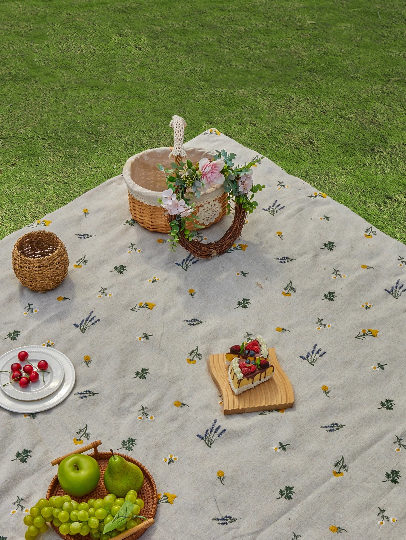 Linen Wheat Picnic Blanket