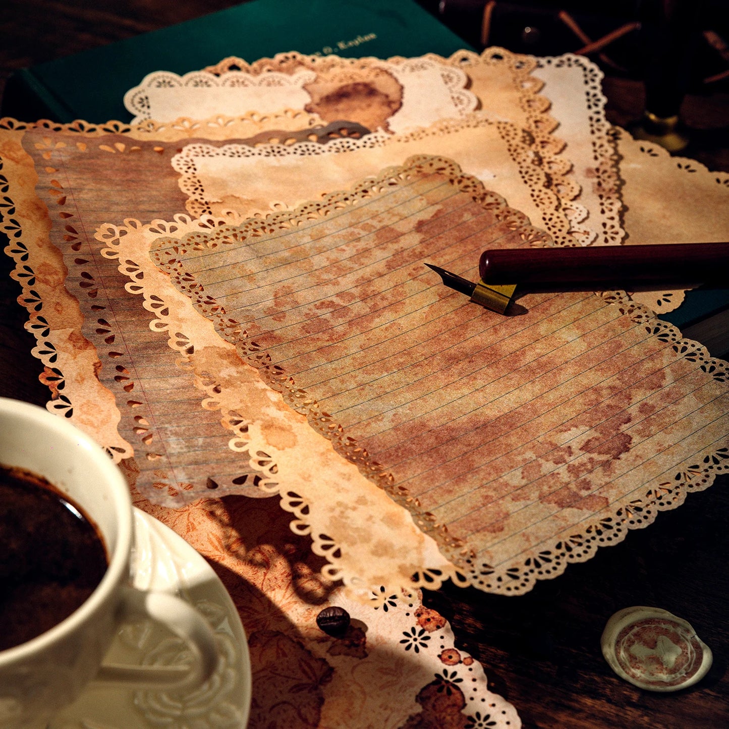 Vintage Floral Lace paper
