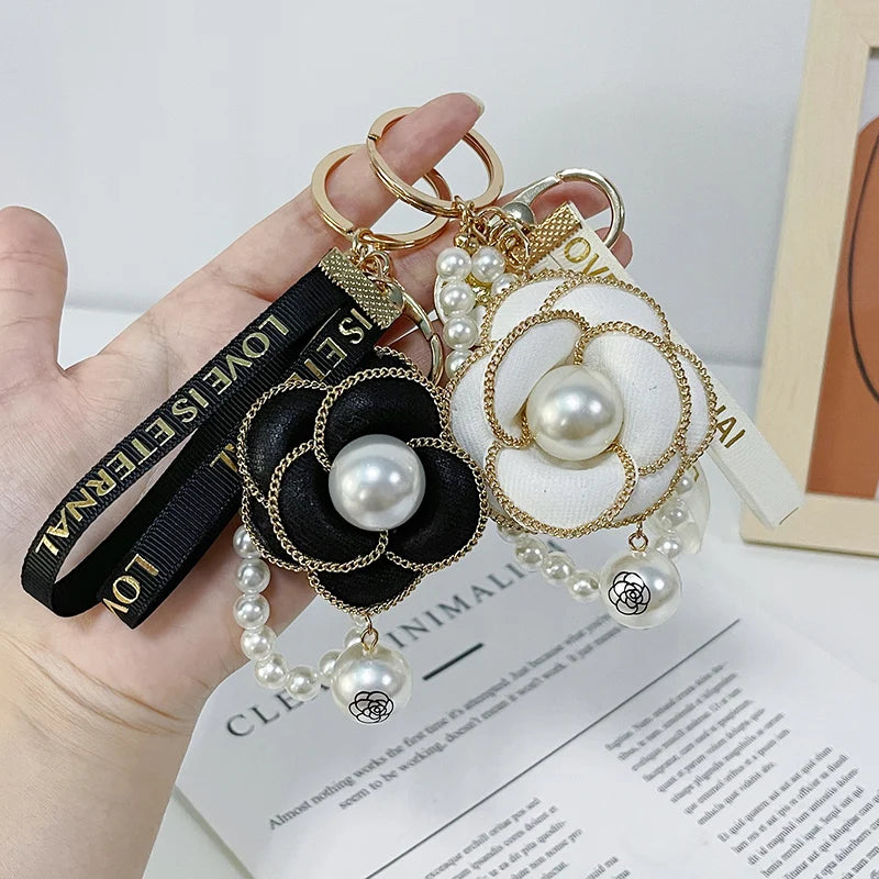 Luxury Camellia Keychain – Alloy & Fabric Flower Jewelry for Women
