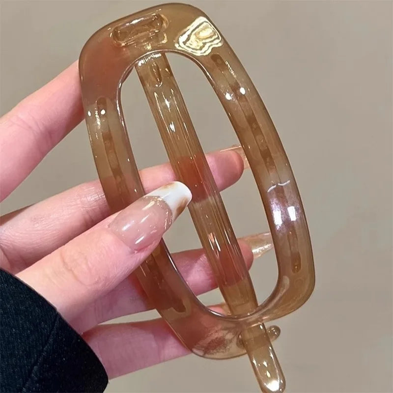 Oval Hair Claw Clip