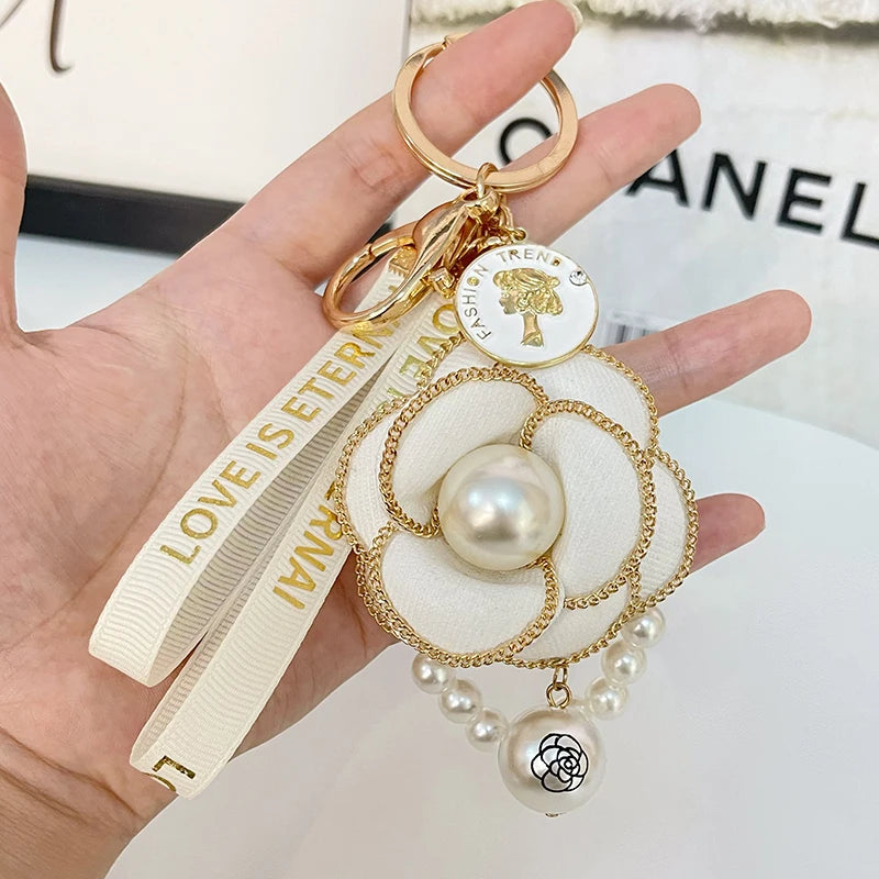 Luxury Camellia Keychain – Alloy & Fabric Flower Jewelry for Women