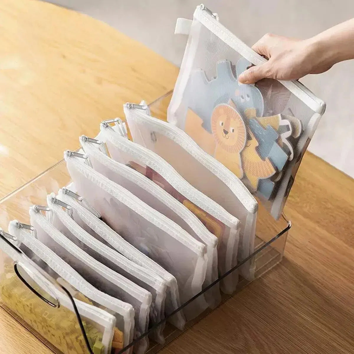 Mesh Zipper Pouch Organizer