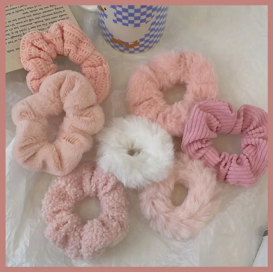Lovely Hair Scunchies Set