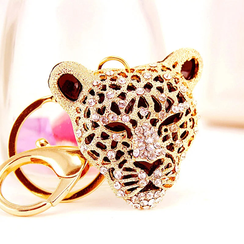 Chic Leopard Crystal Keychain – Luxury Bag & Car Pendant